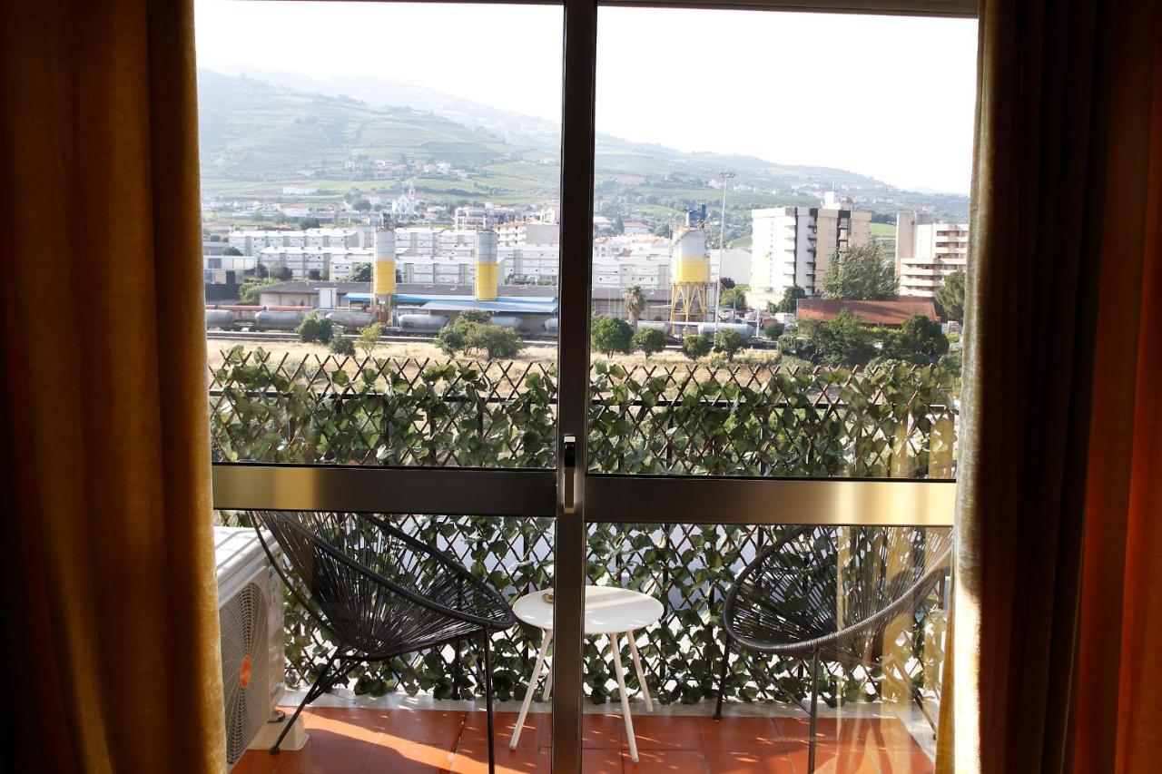 The Rooftop Suites Peso da Régua Exterior foto